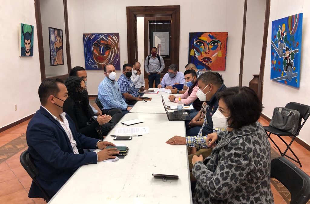 Inicia entrega recepción en la Dirección de Turismo, Biblioteca Pública y el CIA