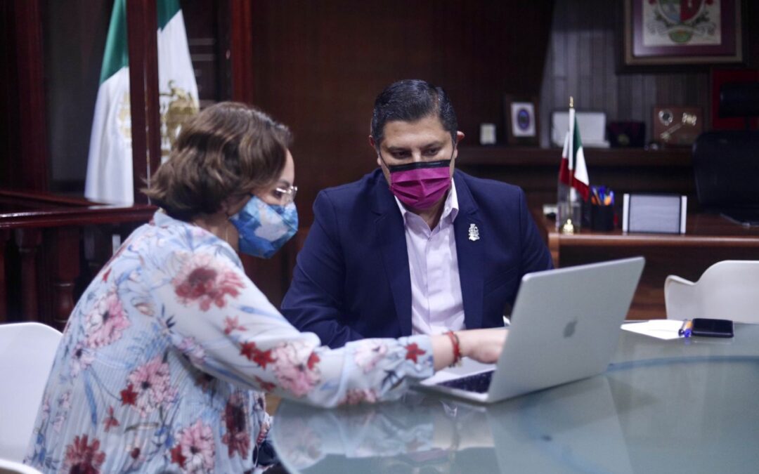 Coordinación permanente en el manejo de la pandemia, acuerdan Nacho Campos y Diana Carpio