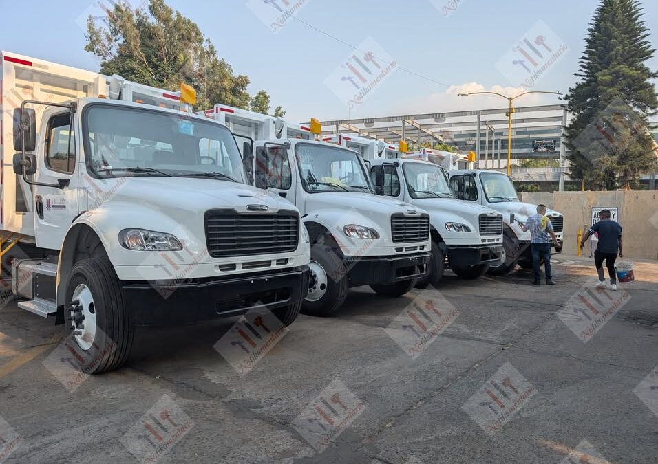 Llegan 10 nuevos camiones recolectores de basura en Uruapan