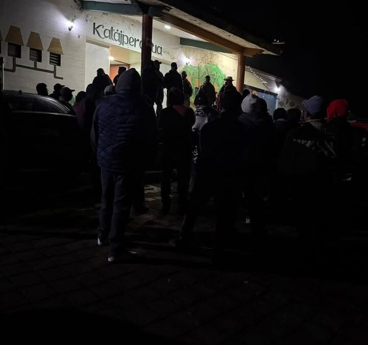 Asesinan a comerciante en Cheran, comuneros hacen justicia por su propia mano