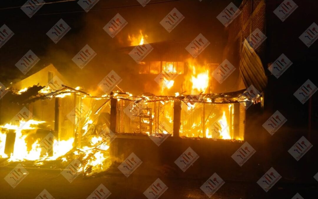Incendio consume casa en Caracha