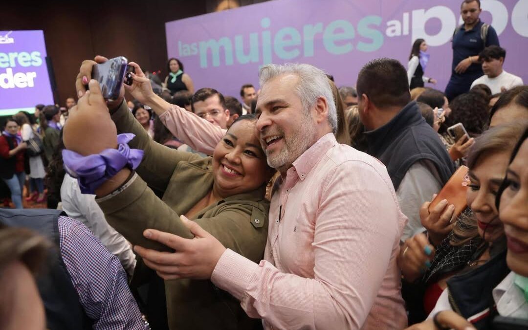 Mujeres, imparables; seré el último gobernador hombre: Bedolla
