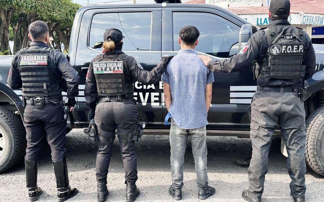 Policía de Jalisco frustra reclutamiento de un menor, iba a ser traído a Uruapan