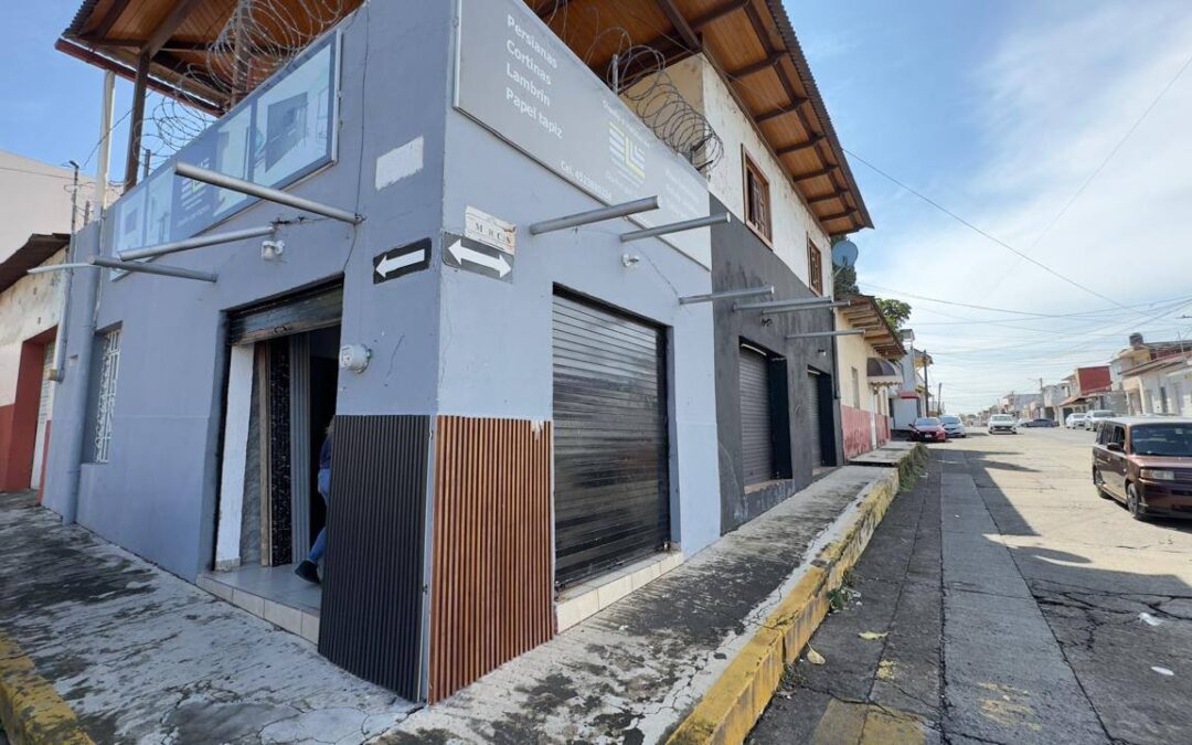 Roban negocio en la avenida Américas