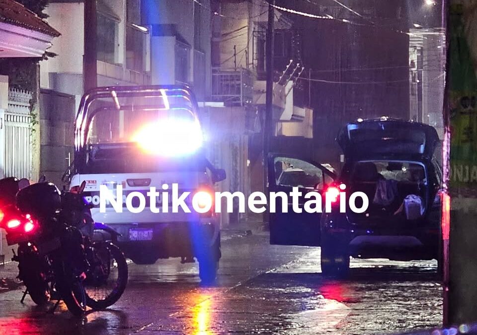 Balean a automovilistas, hay un muerto y una herida