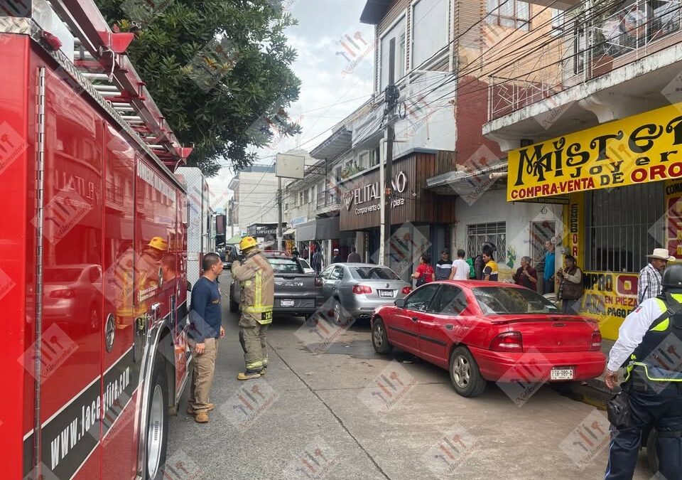 Conato de incendio de auto moviliza a bomberos