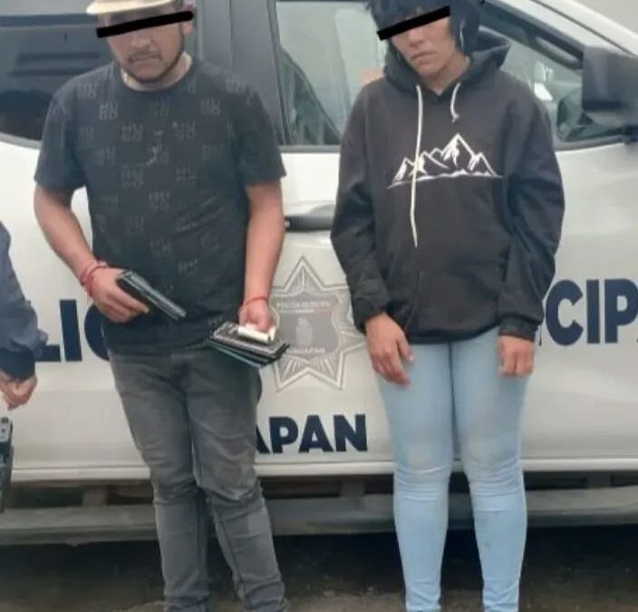 Detienen Policía Municipal a dos presuntos asaltantes de Oxxos