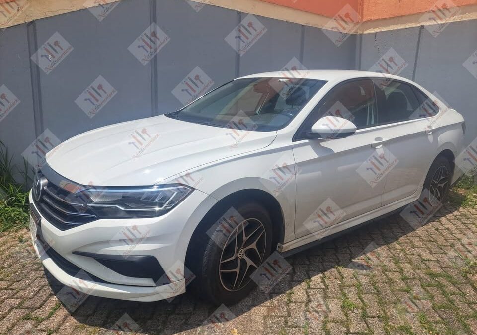 Localizan en la Central Camionera, auto robado en la San Juan Evangelista