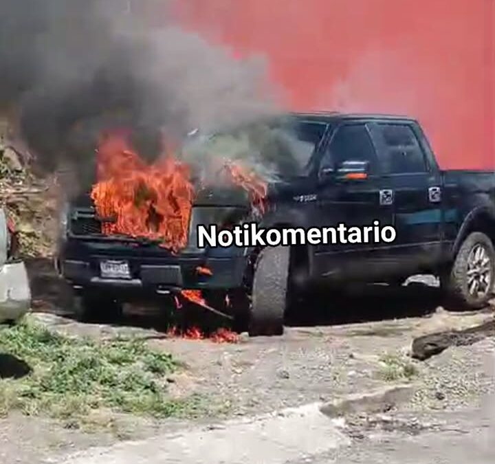 Se incendia camioneta en Caltzontzin