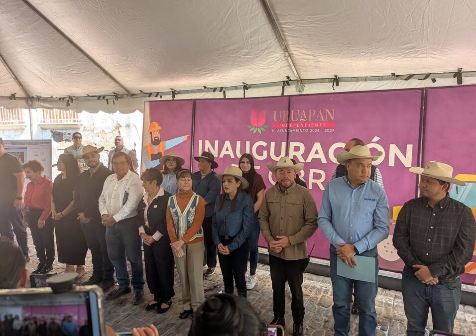 Inaugura Grecia Quiroz calle Emilio Carranza