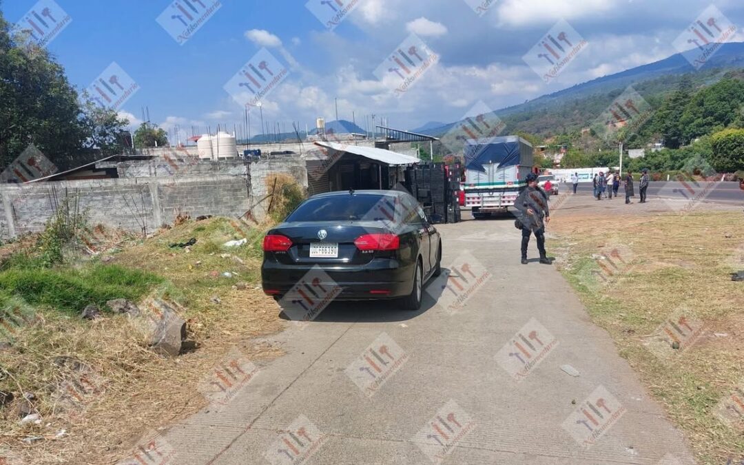 Asesinan a dos jóvenes en Tingambato
