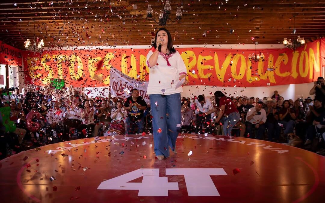 Gladyz Butanda presente en las asambleas de la 4T