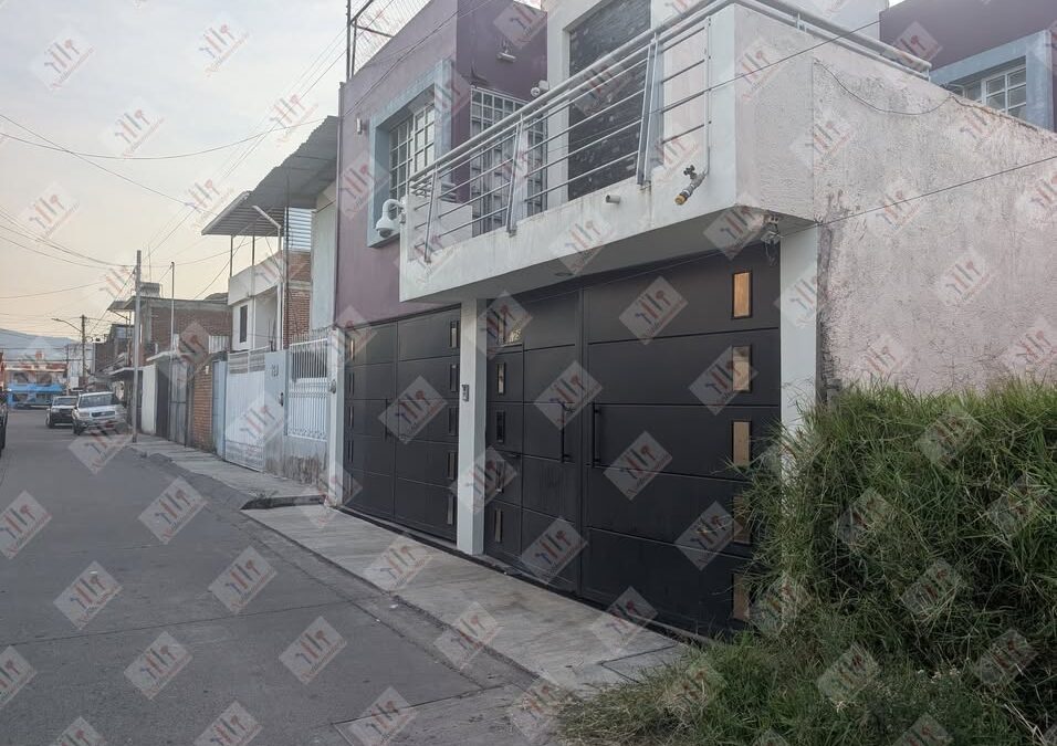Fiscalía catea otro domicilio, ahora en La Pradera