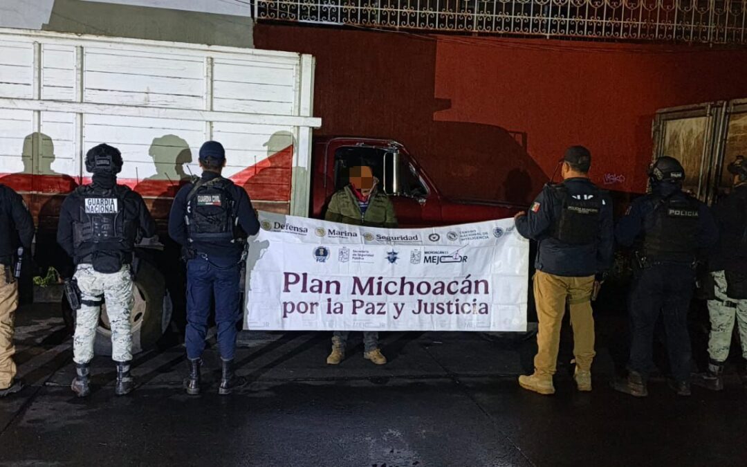 GC captura a “talamontes” y asegura tres camionetas con madera