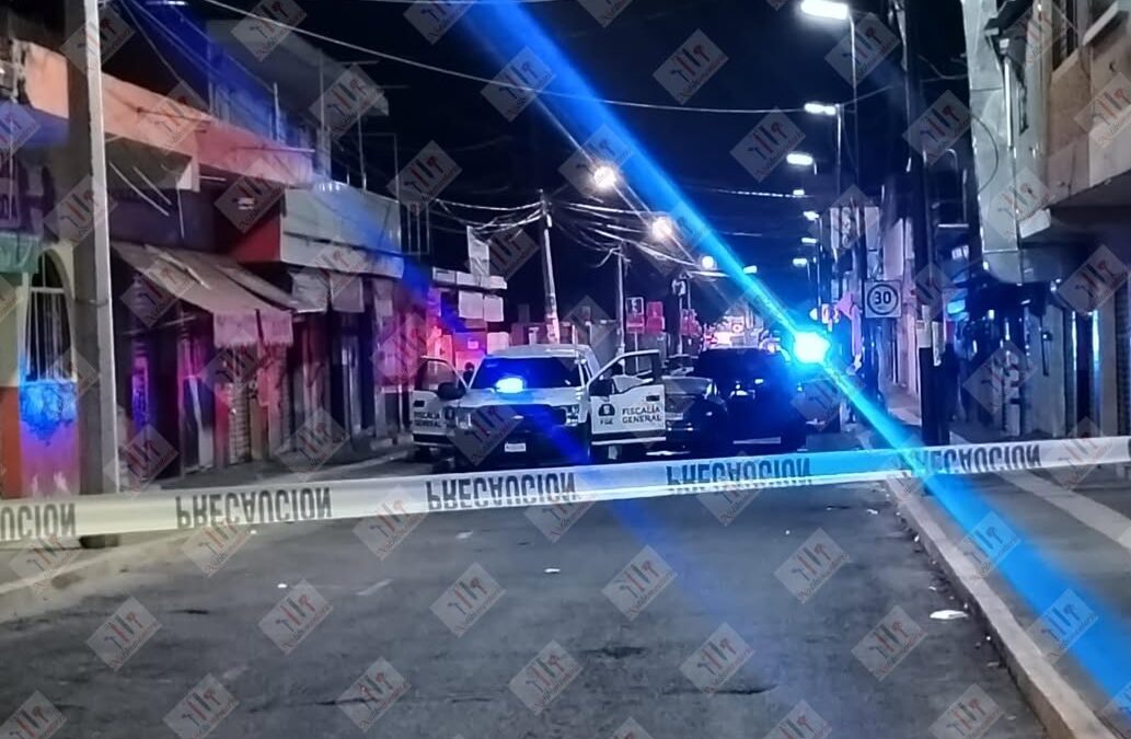 Asesinan a automovilista afuera del Hospital Regional