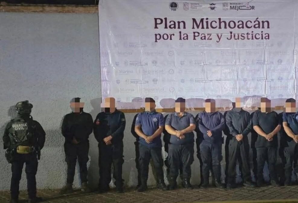 Confirma FGE detención de ocho policías de Coeneo