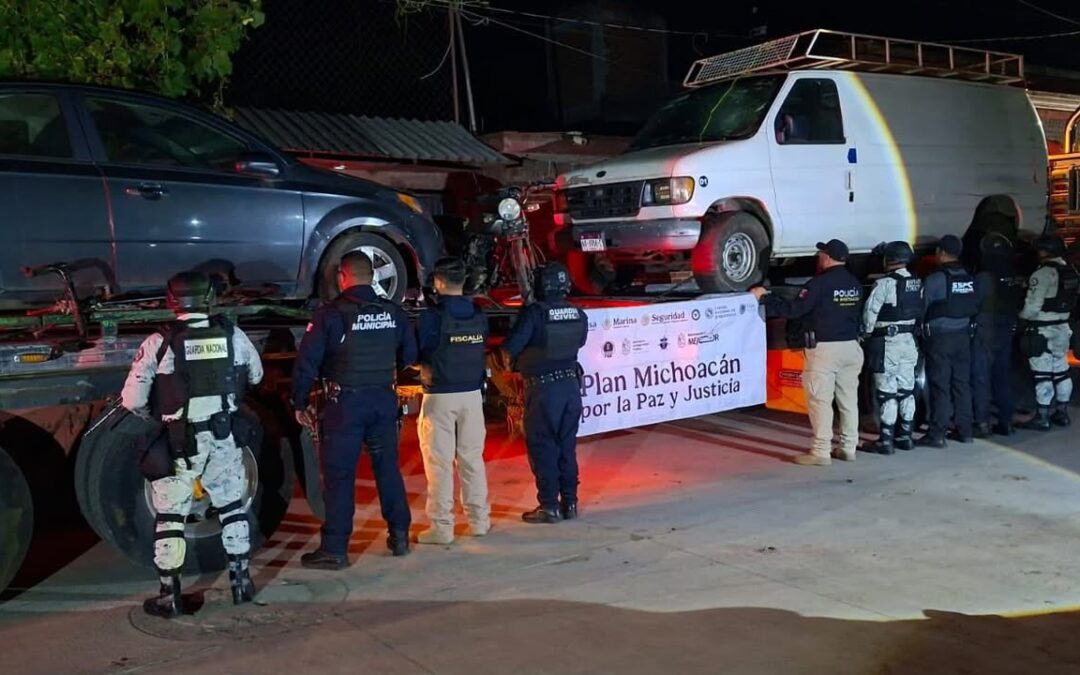 Catean autolavado en la colonia La Estrella y recuperan dos autos con reporte de robo