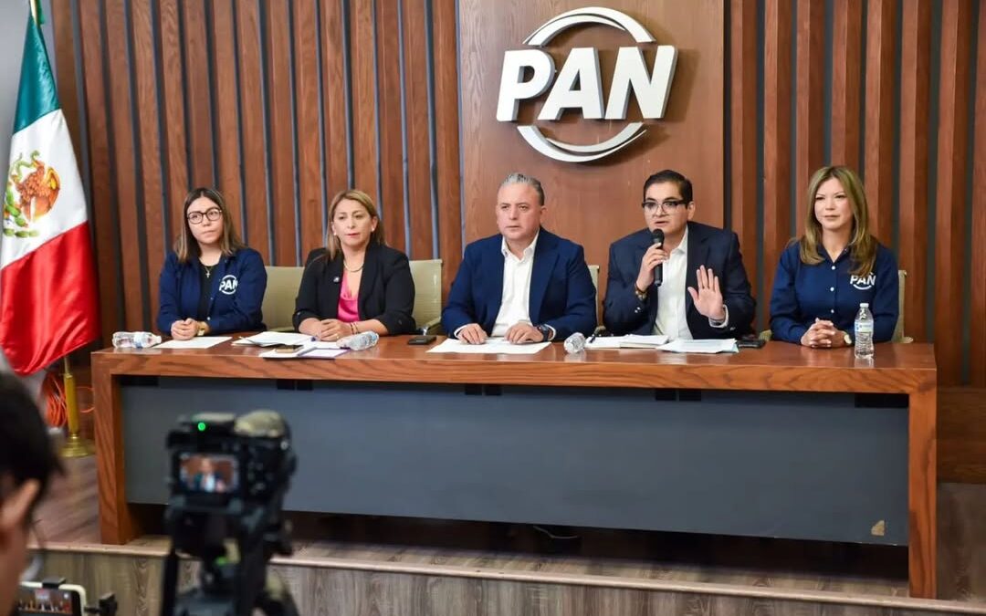 Denuncian alcaldes del PAN recortes presupuestales del Gobierno de Michoacán