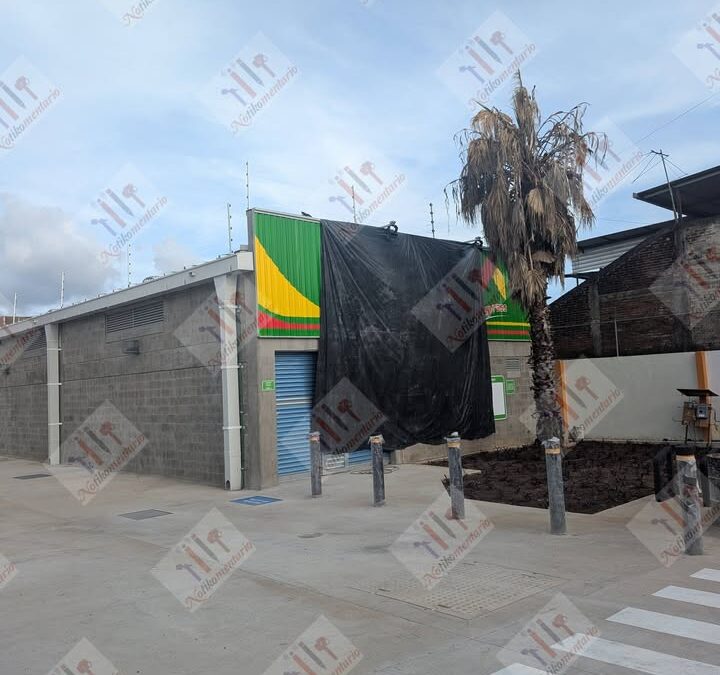 Se construyen tres Bodegas Aurrera Expréss en Uruapan